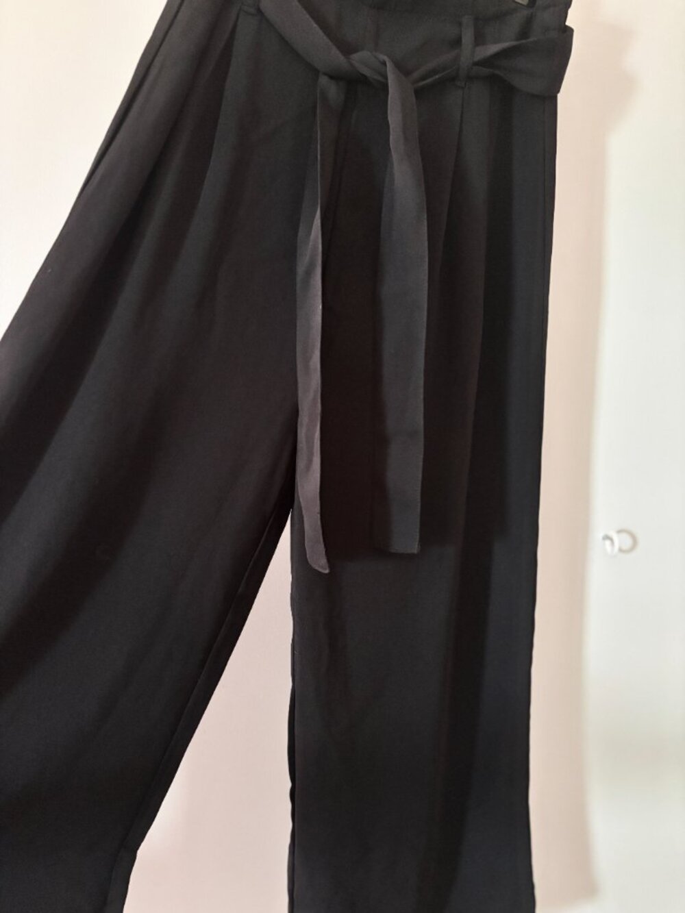 NWOT • Stradivarius • paperbag tie waist cropped wide leg pants - Picture 7 of 10